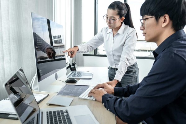 Quels sont les avantages de ChatGPT dans le développement logiciel ?